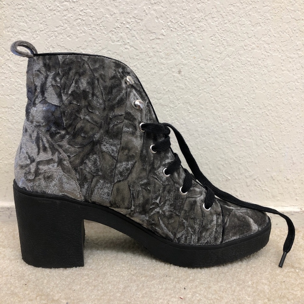 Cute grey heeled boots!